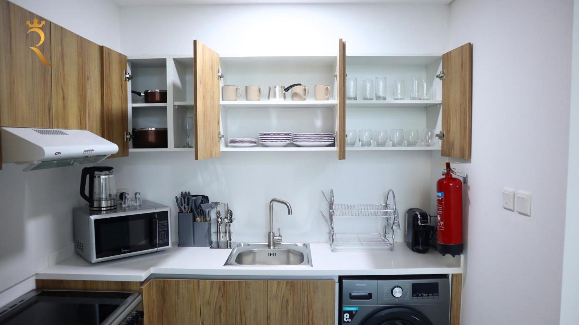 Premium Transit Escape 2br Oasis Delight In Masdar Appartement *