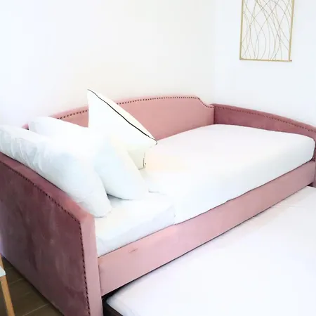 Premium Transit Escape 2Br Oasis Delight In Masdar City Abou Dabi Extérieur photo